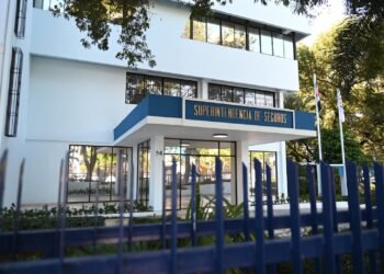 Superintendencia de Seguros llama a la prevención ante lluvias y exhorta a revisar coberturas de seguros por inundaciones