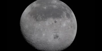 «Vimos cosas que ningún ser humano ha visto jamás»: el asombro de la tripulación de Artemis II y las nuevas imágenes del lado oculto de la Luna