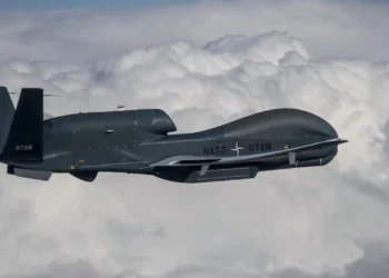 La OTAN admite que pierde la «guerra de costes» contra drones baratos y replantea su defensa