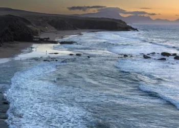 Un sistema vital de corrientes del océano Atlántico está más cerca del colapso de lo que se pensaba, según nuevos estudios