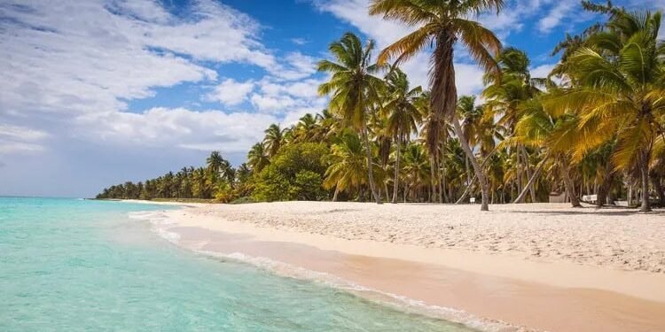 Una playa de Isla Saona es la mejor del Caribe y la sexta del mundo