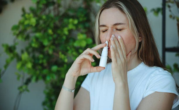 Un ensayo clínico prueba un aerosol nasal para revertir signos del envejecimiento cerebral