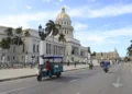 Los triciclos eléctricos en La Habana: la alternativa a la crisis energética en Cuba