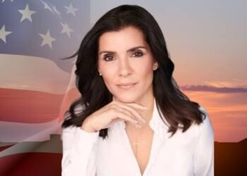 Embajadora Leah Campos critica cumbre convocada por presidente español Pedro Sánchez