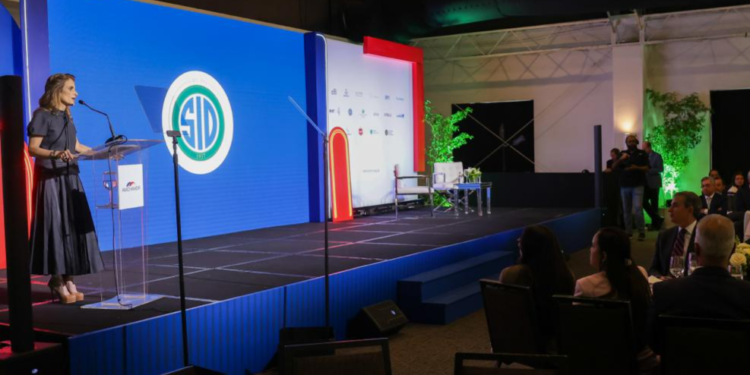 Ligia Bonetti llama a convertir el ‘nearshoring’ en una estrategia de país