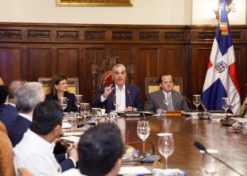 Gobierno anuncia nuevas medidas para enfrentar el impacto de la crisis en Medio Oriente sobre la economía dominicana