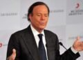 Julio Iglesias demandará a «elDiario.es» tras negarse a retractarse de reportaje en su contra
