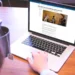 Los chats que incendian la prensa digital