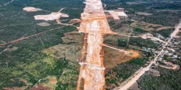 Freund: “Aeropuerto de Cabo Rojo estará operativo para julio de 2027”