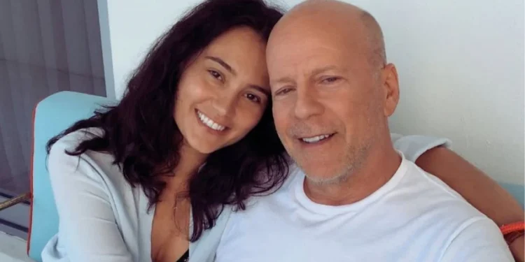 Esposa de Bruce Willis confiesa que el actor ya no habla a causa de la demencia