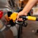 Gobierno aumenta los precios de los combustibles y mantiene congelado el GLP