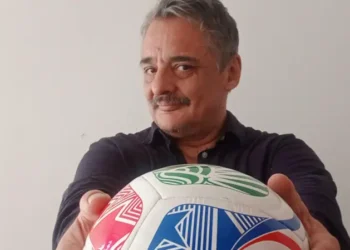 «El fútbol ha pasado de ser una fiesta popular a convertirse en un producto prémium con EE.UU. encima del negocio»