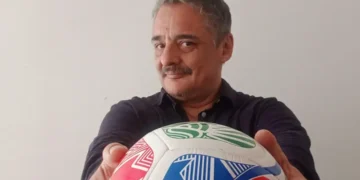 «El fútbol ha pasado de ser una fiesta popular a convertirse en un producto prémium con EE.UU. encima del negocio»