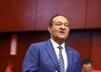 Senador Antonio Marte propone crear un Ministerio de Transporte para enfrentar el caos vehicular
