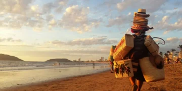 El auge del turismo también dispara los negocios informales en República Dominicana
