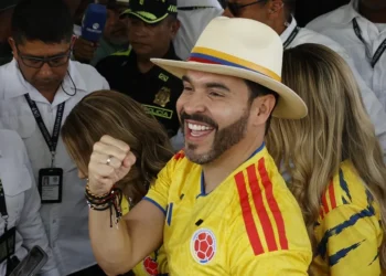 ¿Quién es Abelardo de la Espriella, el tigre que da el zarpazo por la Presidencia de Colombia?