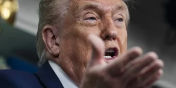 Las ‘mega audiencias’, el nuevo plan de Trump para acelerar el número de deportaciones