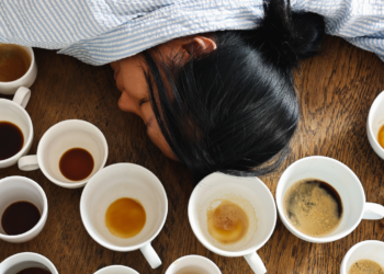 ¿Puedo morir por tomar mucho café? Médicos advierten