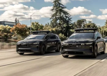 Así serán los nuevos robotaxis eléctricos y autónomos de Uber