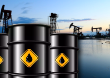 La AIE rebaja su previsión de demanda mundial de petróleo para 2026