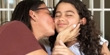 ‘Comí kétchup y queso y eso me mantuvo consciente’: la BBC habla con la niña de 12 años que sobrevivió 32 horas bajos los escombros tras los terremotos de Venezuela