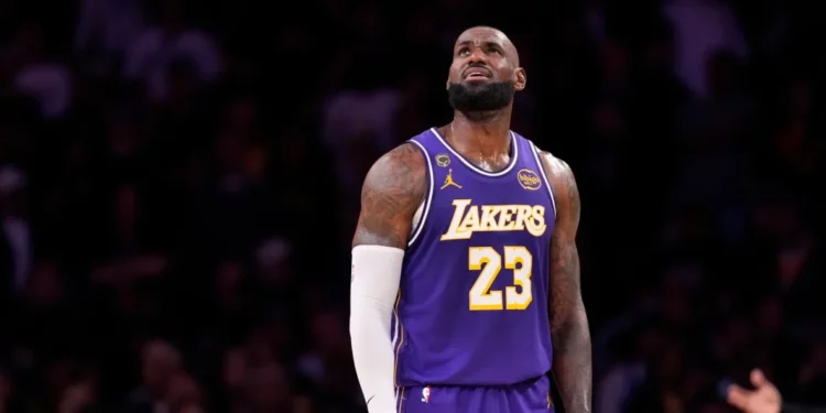 LeBron James ilusiona con su próximo destino en la NBA: «Va a ser divertido allá donde aterrice»