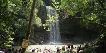 Salto de Socoa en Monte Plata: así se gestiona un balneario en una zona protegida
