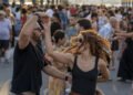 Bailar salsa podría combatir la depresión, según estudio
