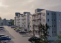 Nuevos apartamentos reducen espacios y facilidades mientras aumentan los costos de alquiler