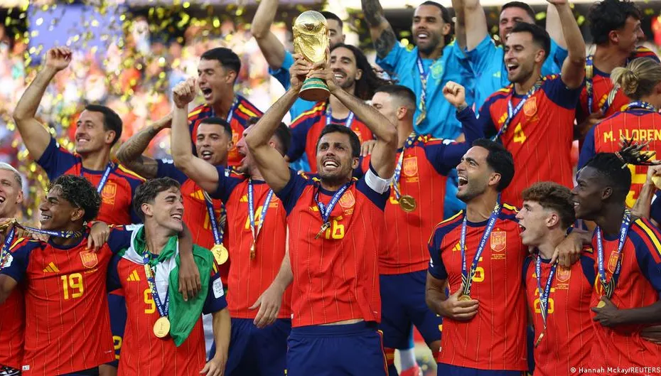 Prensa mundial celebra que «reyes» españoles doblegaran a los argentinos