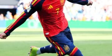 Ferran Torres se viste de Iniesta y es el héroe de España en la final