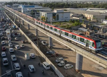 Gobierno sube asignaciones para obras, salud y el Tesoro