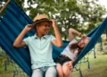¿Qué hacer con los niños durante las vacaciones? Ideas para aprender, jugar y compartir en familia