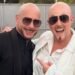 Cantante Pitbull, bate Récords Guinness al reunir a 22.141 aficionados con calvas postizas