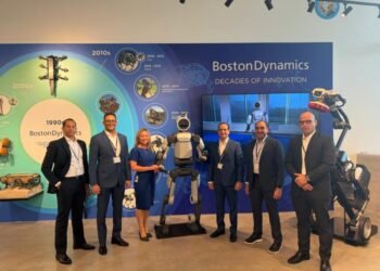 Boston Dynamics y el Sistema 911 exploran uso de robótica para emergencias en República Dominicana