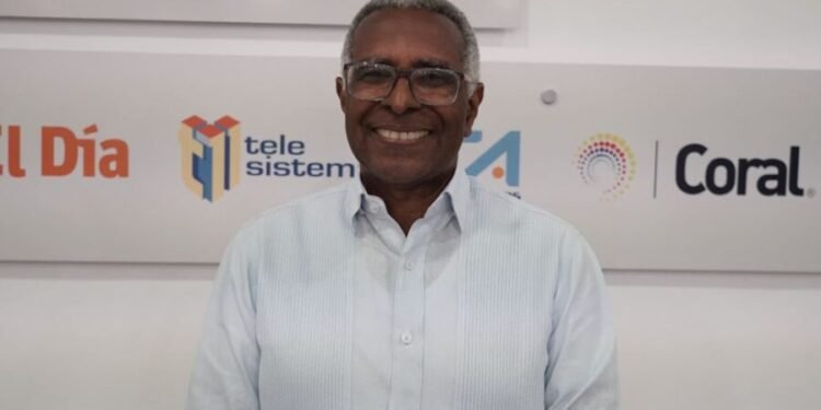 Exrector de INTEC, Rolando Guzmán, asumirá la dirección del periódico Hoy
