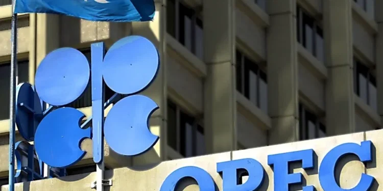 La OPEP+ evalúa aumentar su oferta de crudo en agosto por quinto mes consecutivo