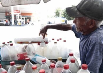 Adultos mayores con 60 años o más representan 13.2 % de masa laboral