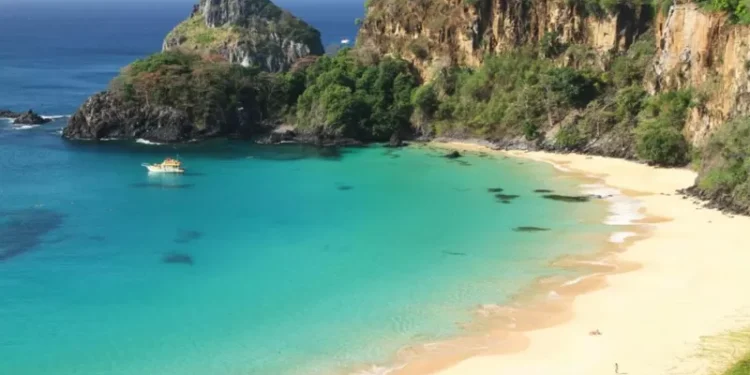 República Dominicana tiene playas de sobra, pero ¿quién puede realmente disfrutarlas?
