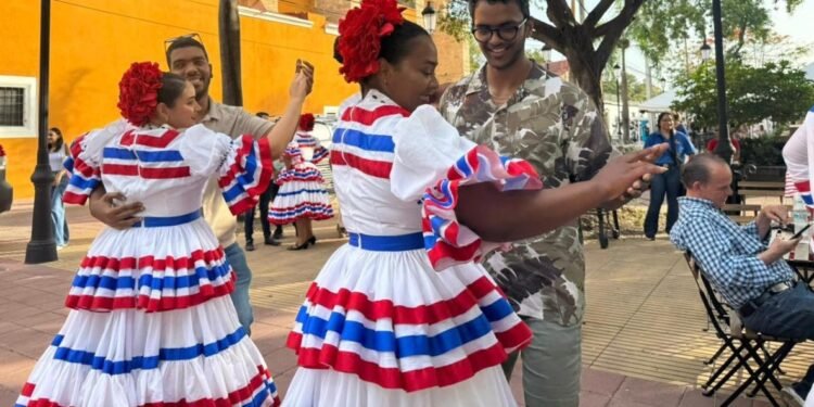 Así puedes recorrer la Ciudad Colonial y disfrutar de Turizoneando Verano 2026