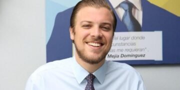 ¿Quién es Juan Garrigó Mejía, el hijo de Carolina Mejía que llega a la Secretaría el PRM?