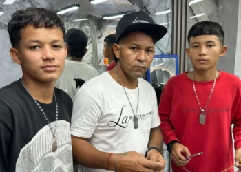 «Los terremotos nos persiguen»: los hermanos adolescentes que perdieron a su madre en el sismo de Venezuela y ahora sufrieron el de Colombia