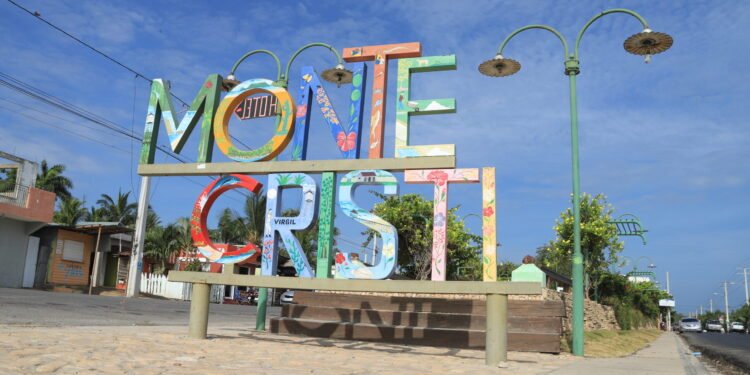 PLD denuncia Montecristi languidece en el abandono; Gobierno PRM promete obras que nunca llegan