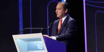 Abel Martínez respalda debates electorales y pide reglas iguales para todos los candidatos