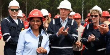 En qué consiste el «mayor acuerdo petrolero de la historia» anunciado por EE.UU. y Venezuela, y por qué es tan polémico