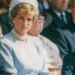 La amarga polémica en torno al libro sobre Diana trae de vuelta tiempos difíciles para la realeza.