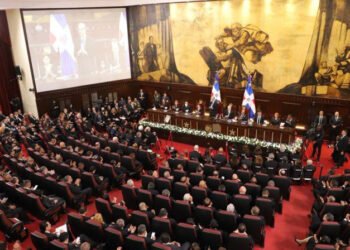 Peso del endeudamiento será 4.8% del PIB de 2027