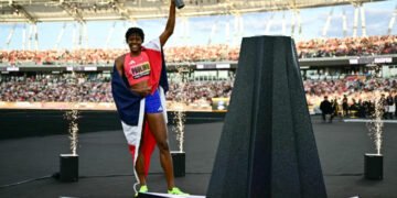 Marileidy Paulino gana la final de los 400 metros en el Ultimate Championship