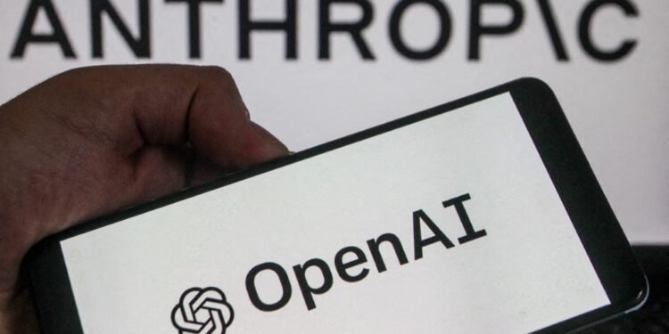 Un equipo de investigadores jaqueó a OpenAI con Claude, la IA de Anthropic, según un medio