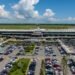 Migración fortalece controles aeroportuarios y neutraliza uso de documentos falsos y salidas no autorizadas